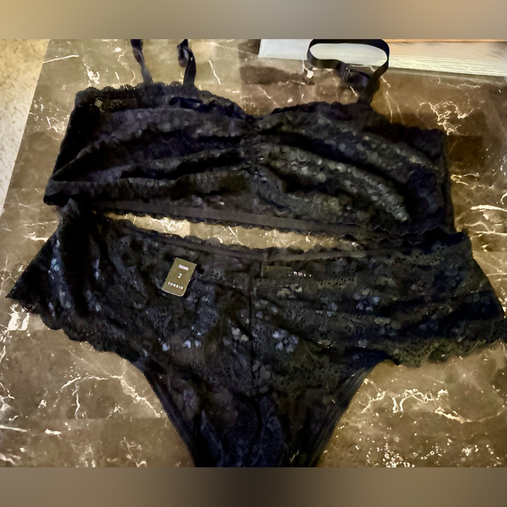 Torrid Plus Size Lace Bralette And Panties Set - Size 2